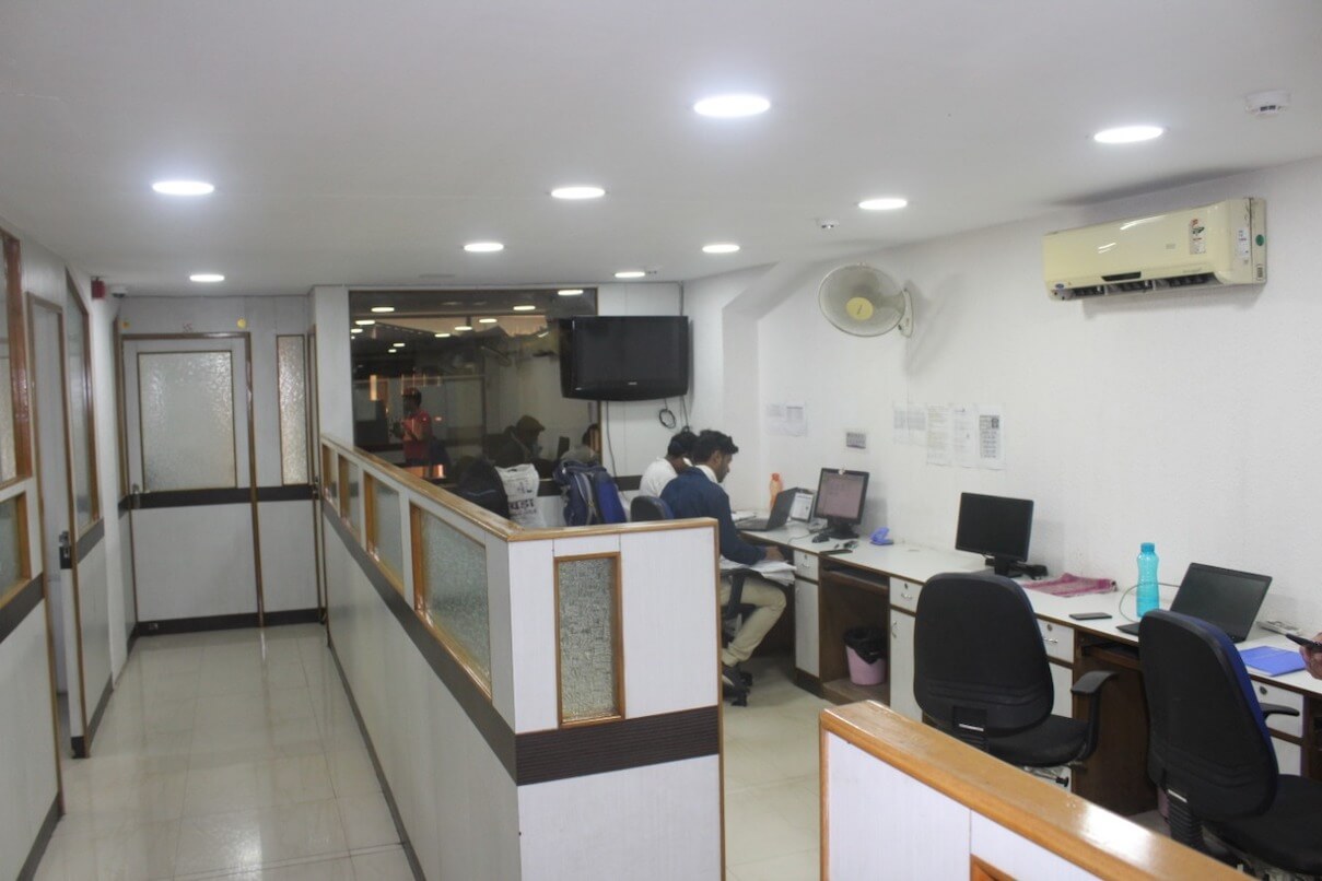 Office Space for Rent 1550 Sq. Feet at Indore
, RNT Marg