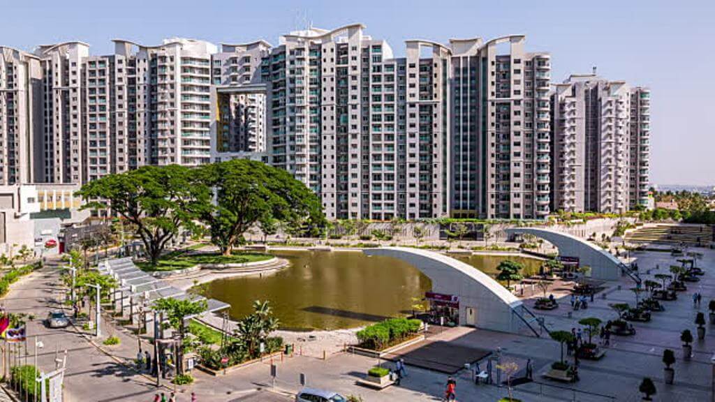 4 BHK Apartment / Flat for Rent 2200 Sq. Feet at Bangalore
, Rajaji Nagar
